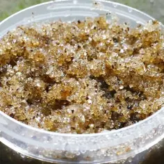 Co to jest peeling i jak może odmienić Twoją skórę?